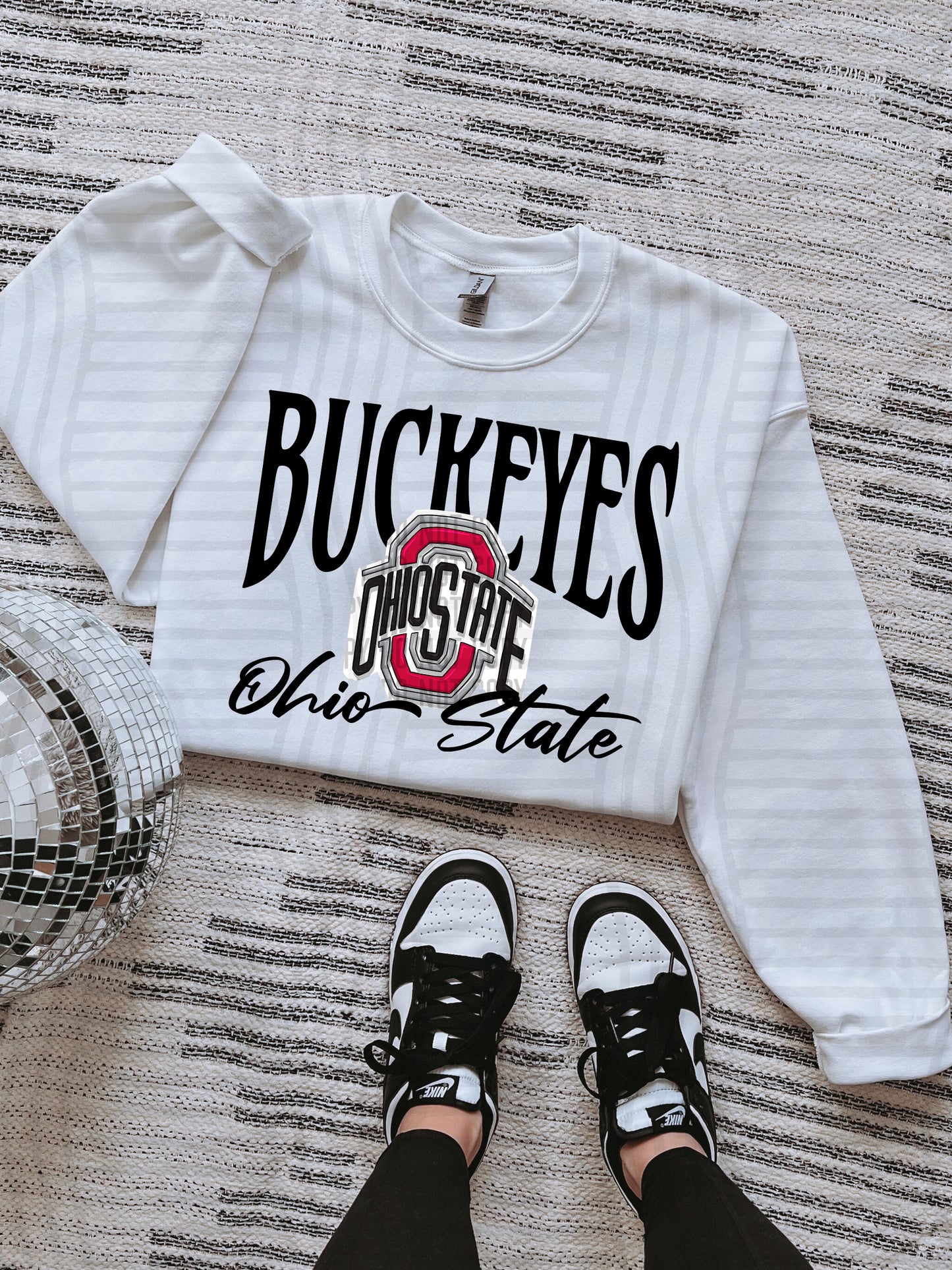 COLLEGE BLACK TEES