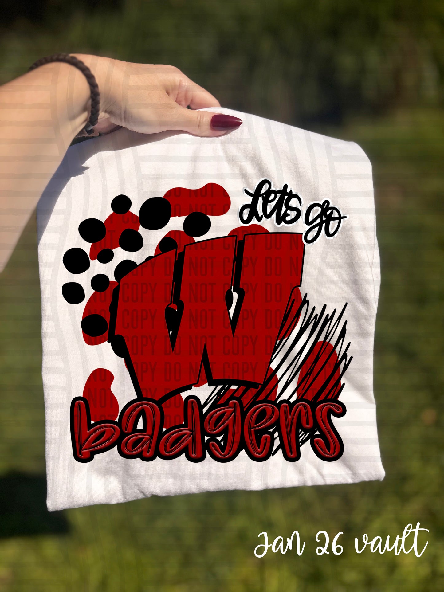 DOODLE MASCOT COLLEGE TEE