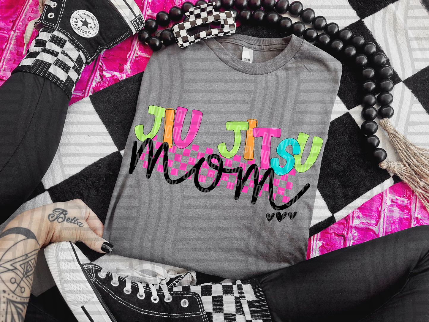 MOM NAME TEES OVER 40+ VARIETIES