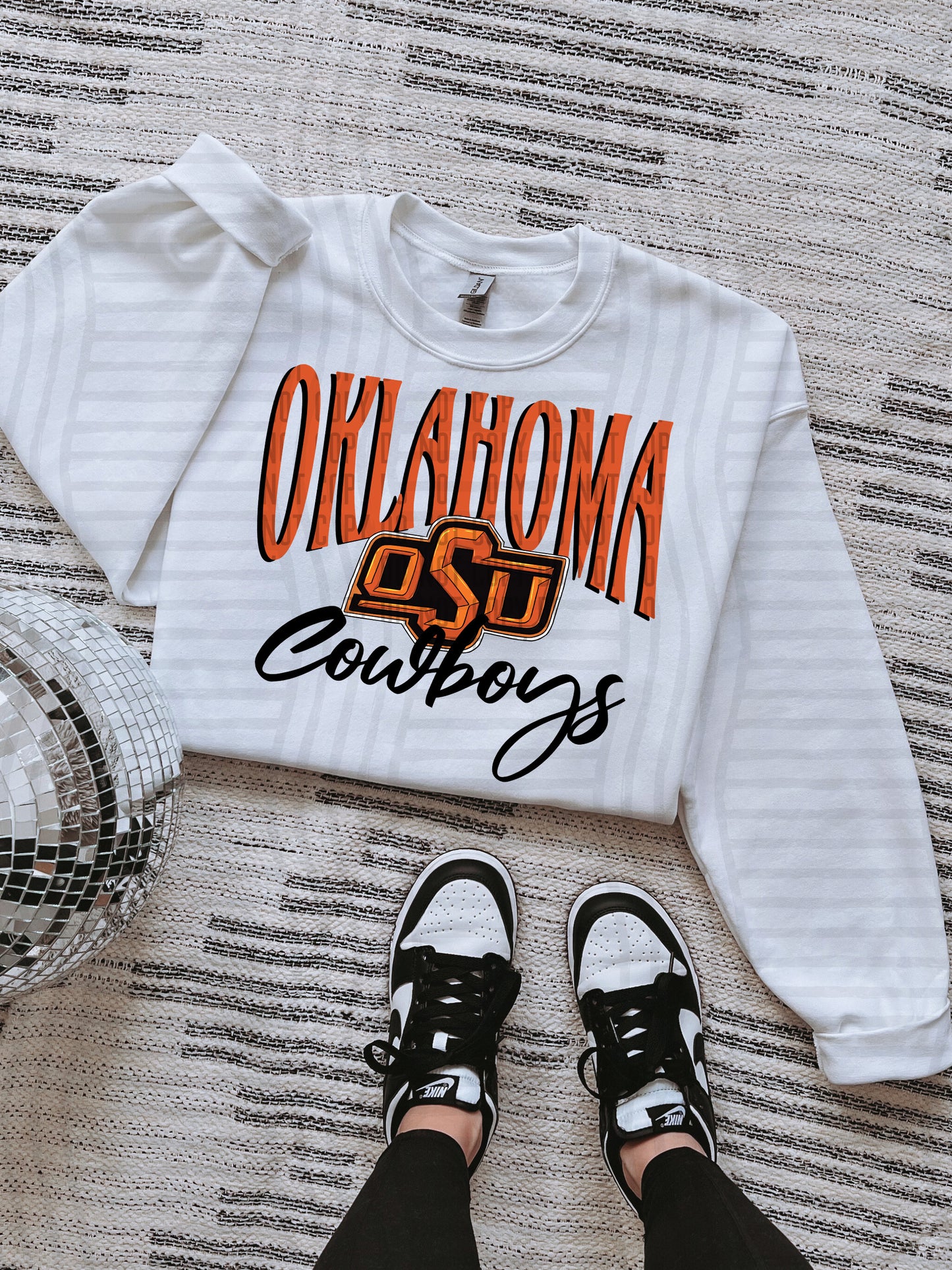 COLLEGE COLOR TEES
