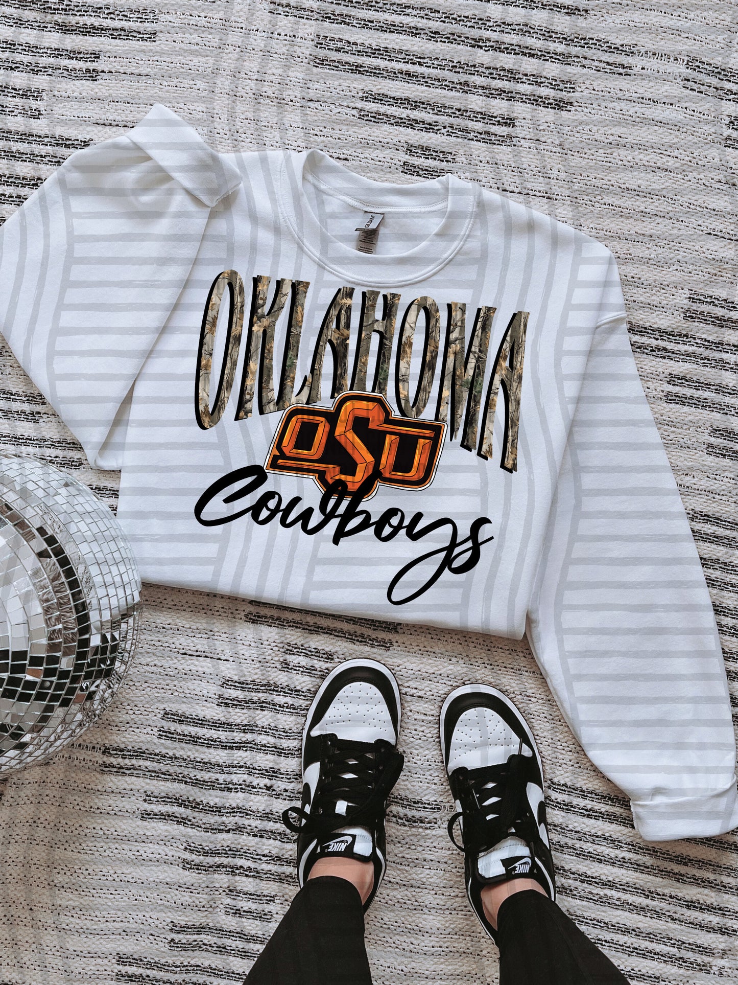 COLLEGE CAMO TEES