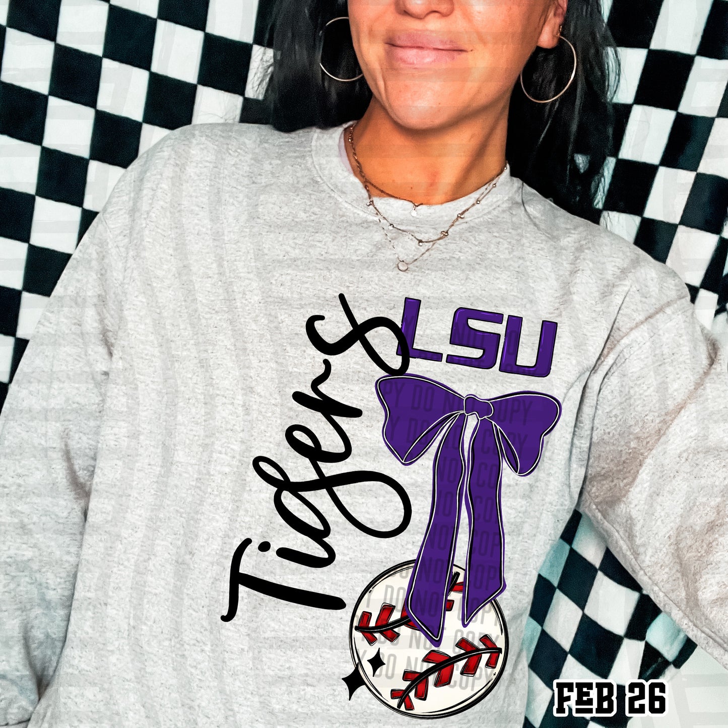 BASEBALL COLLEGE BOWS TEE