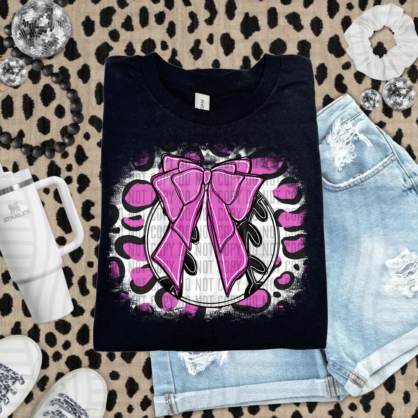 BASEBALL LEOPARD BACKGROUND TEE