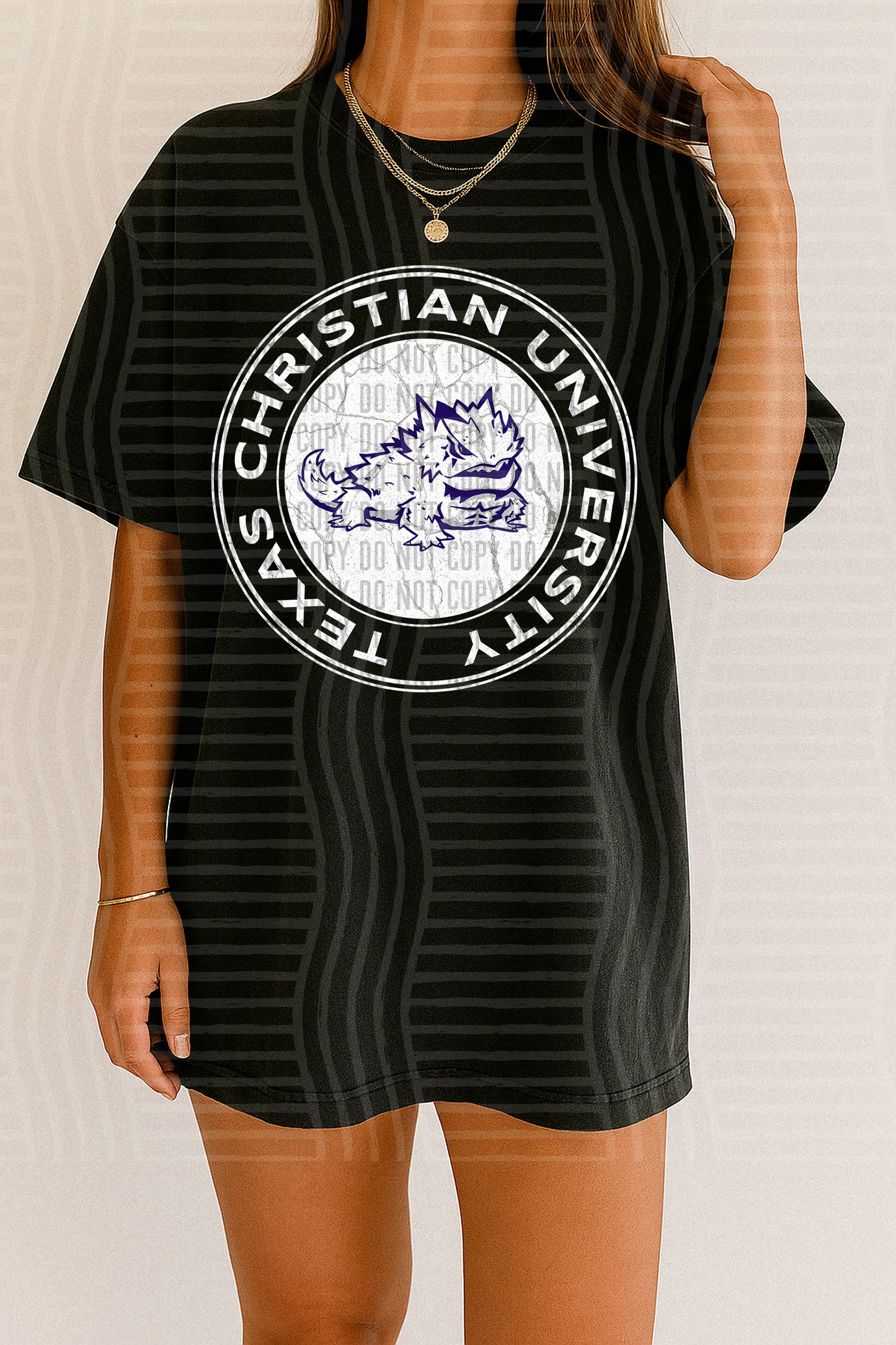 COLLEGE ROUND TEES