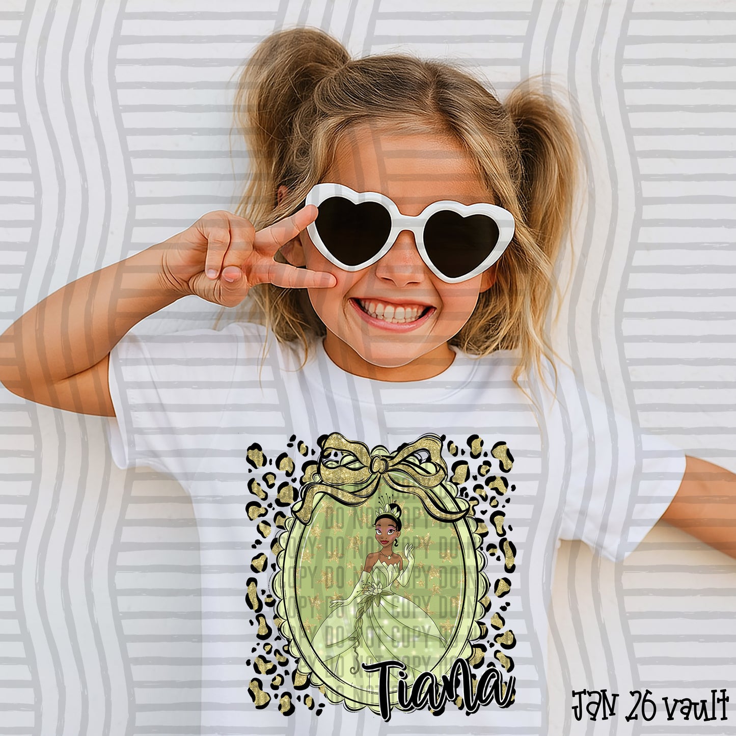 PRINCESS FRAMES TEE