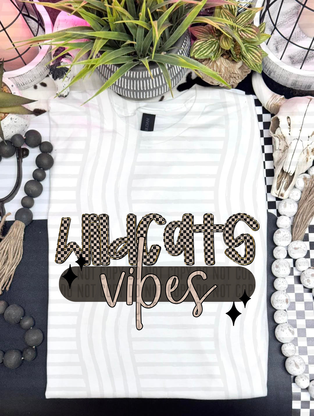VIBES CHECKERED MASCOTS TEE