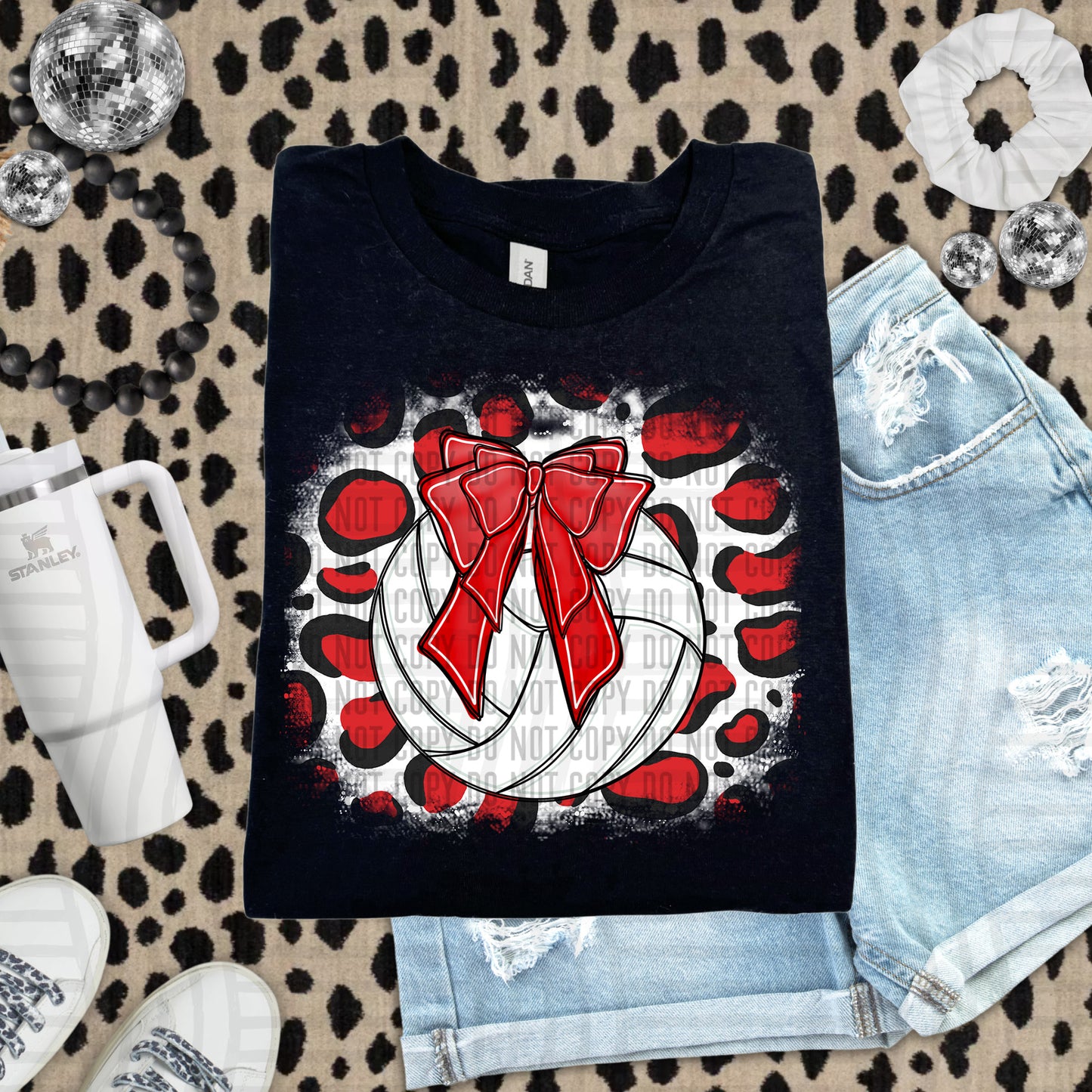 VOLLEYBALL LEOPARD BACKGROUND TEE