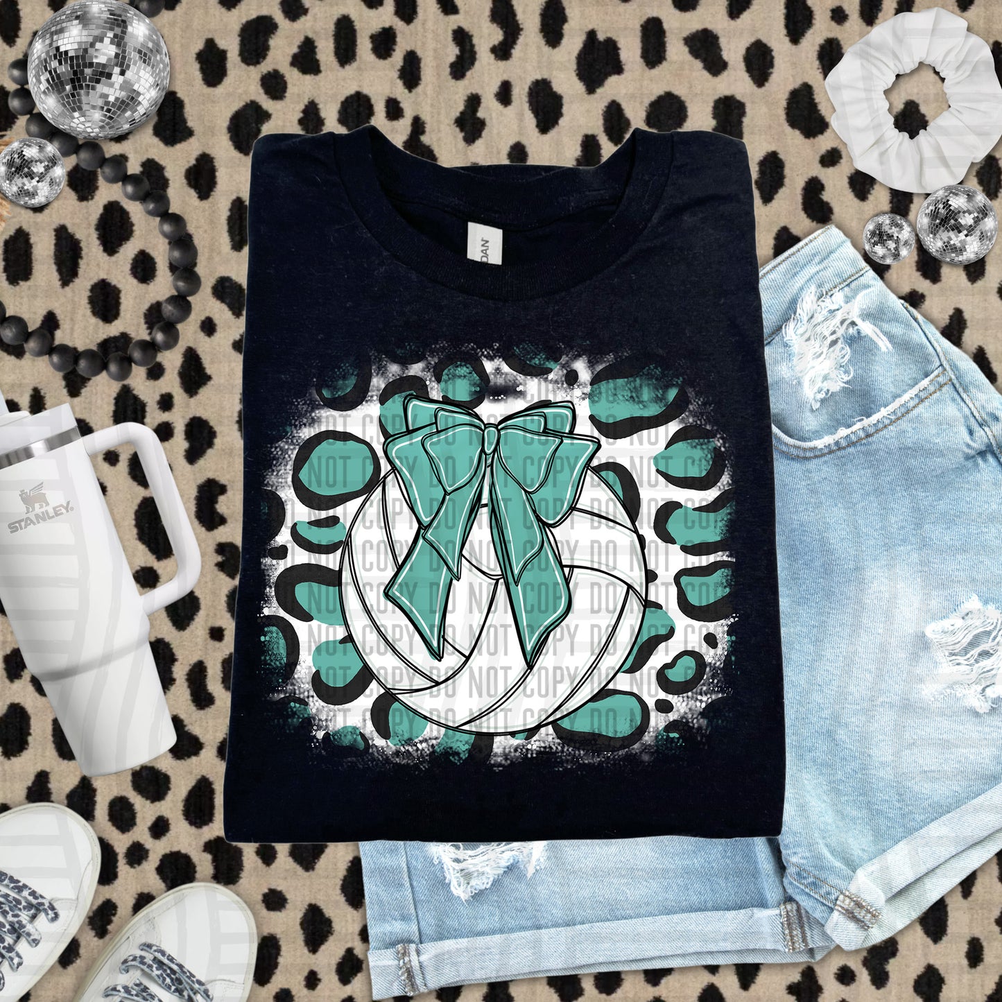 VOLLEYBALL LEOPARD BACKGROUND TEE