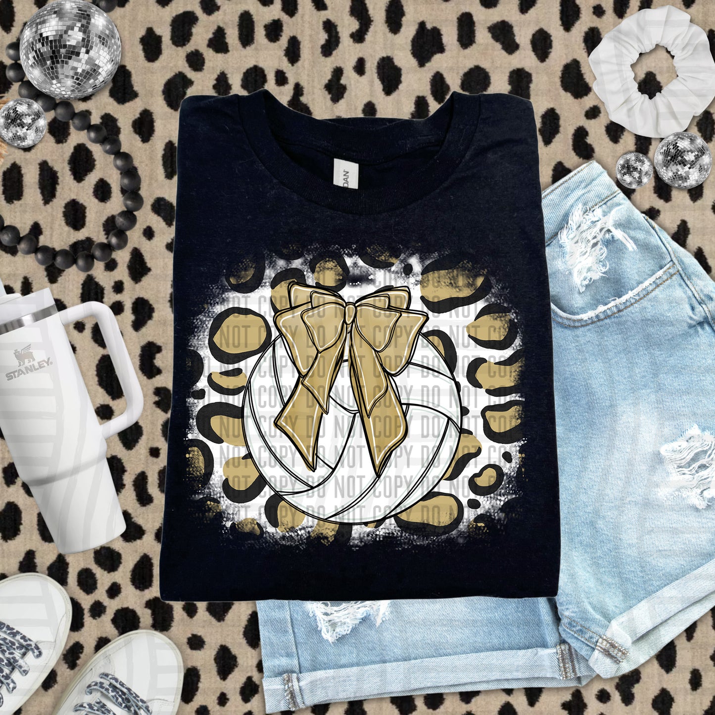 VOLLEYBALL LEOPARD BACKGROUND TEE