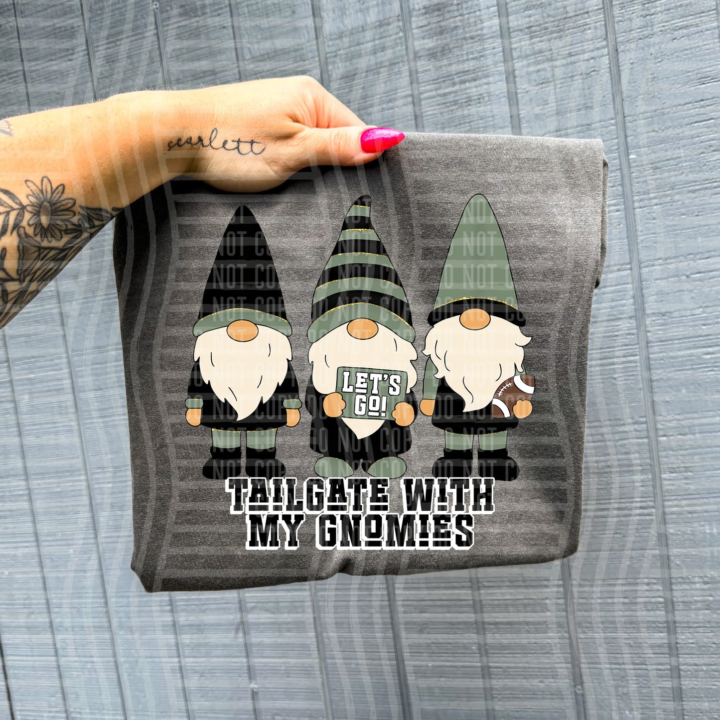 GNOMES - TAILGATE TEE