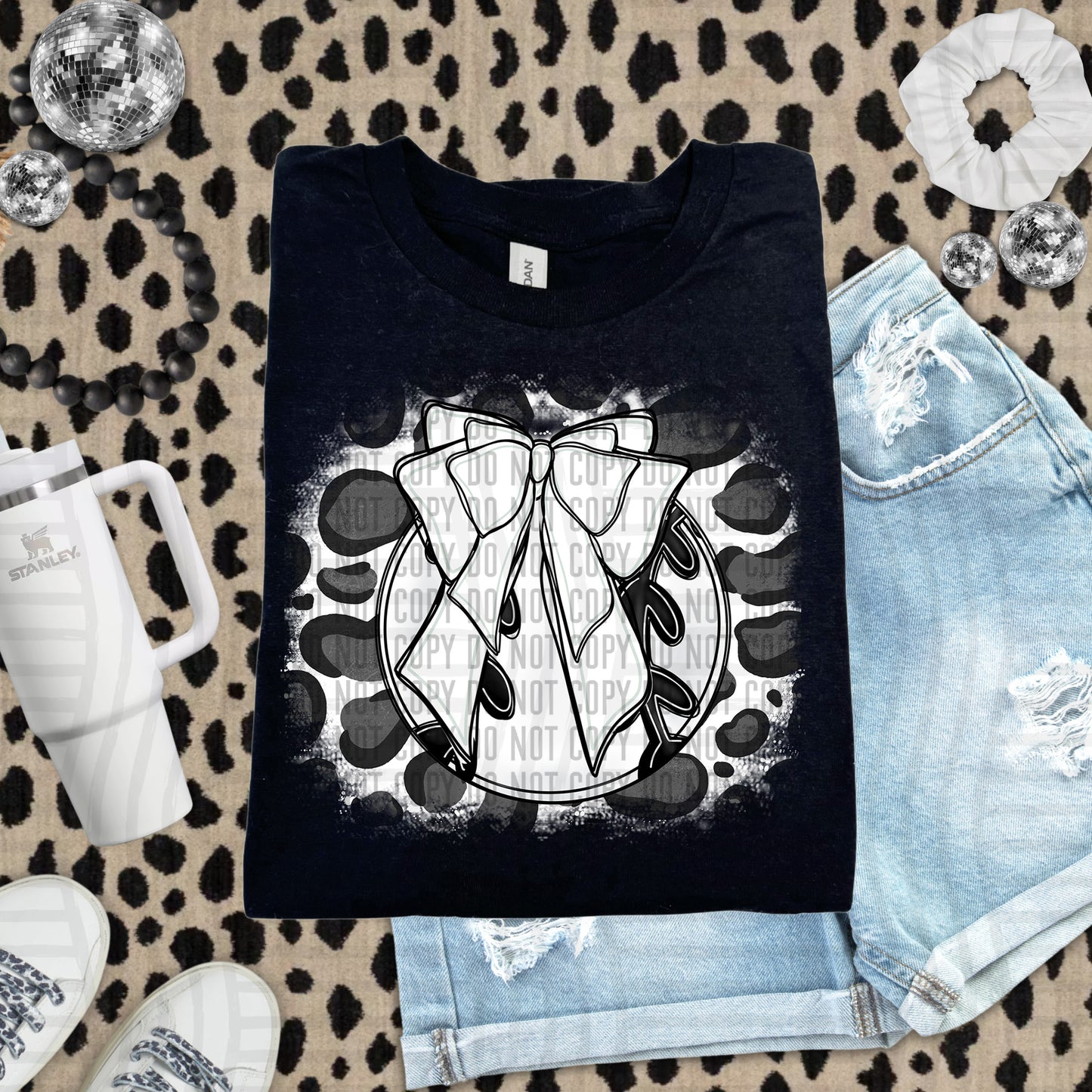 BASEBALL LEOPARD BACKGROUND TEE