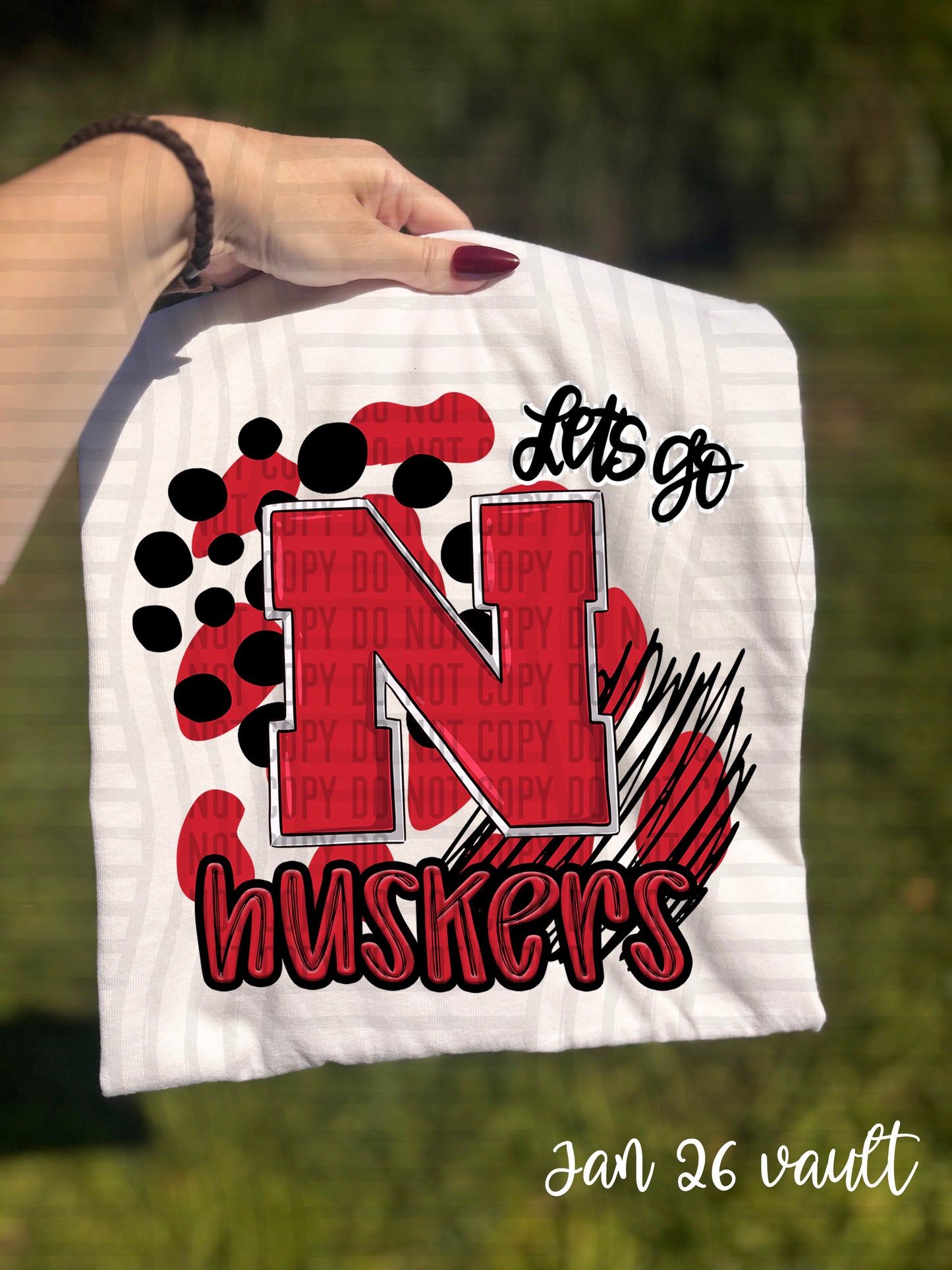 DOODLE MASCOT COLLEGE TEE