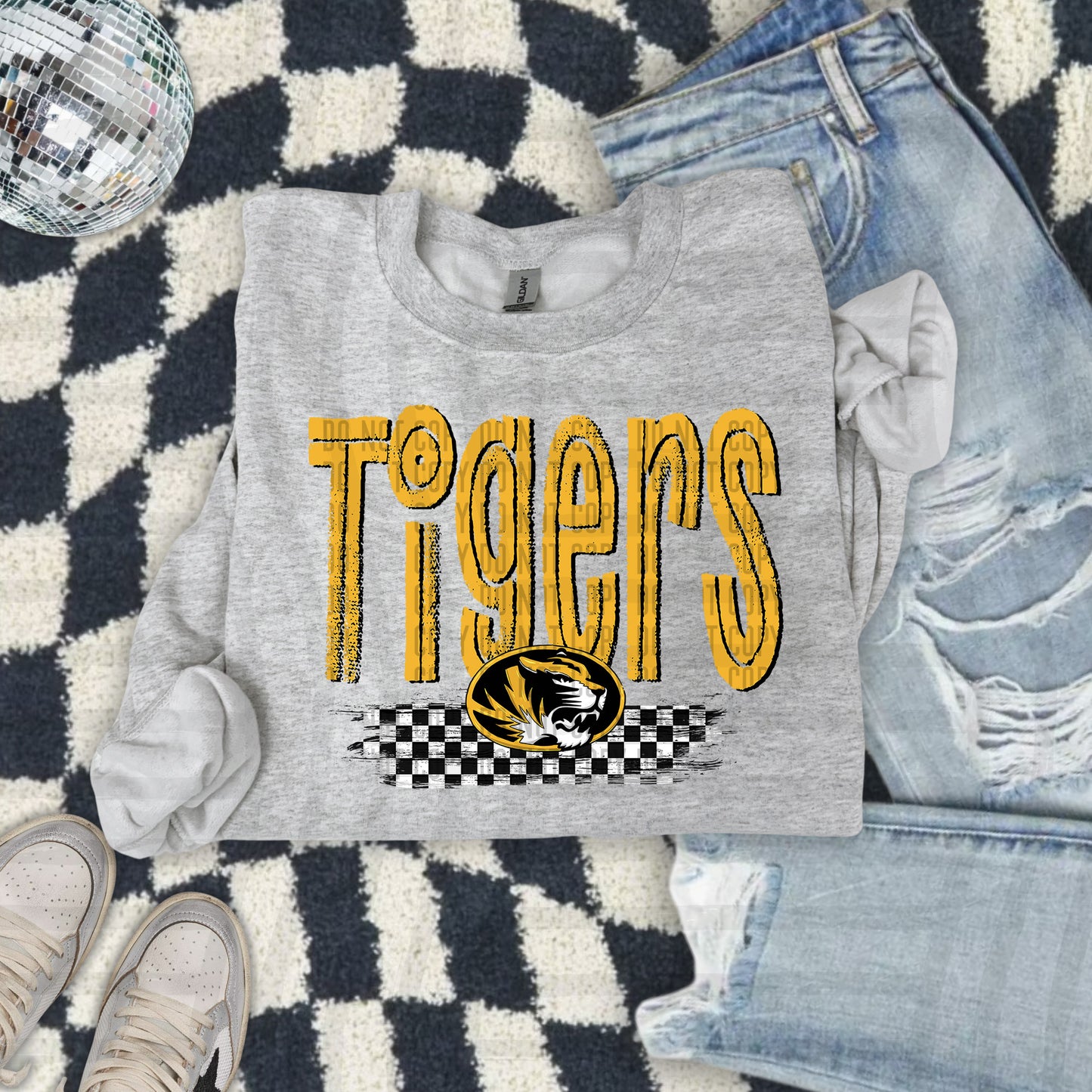 CHECKERED COLLEGE TEES