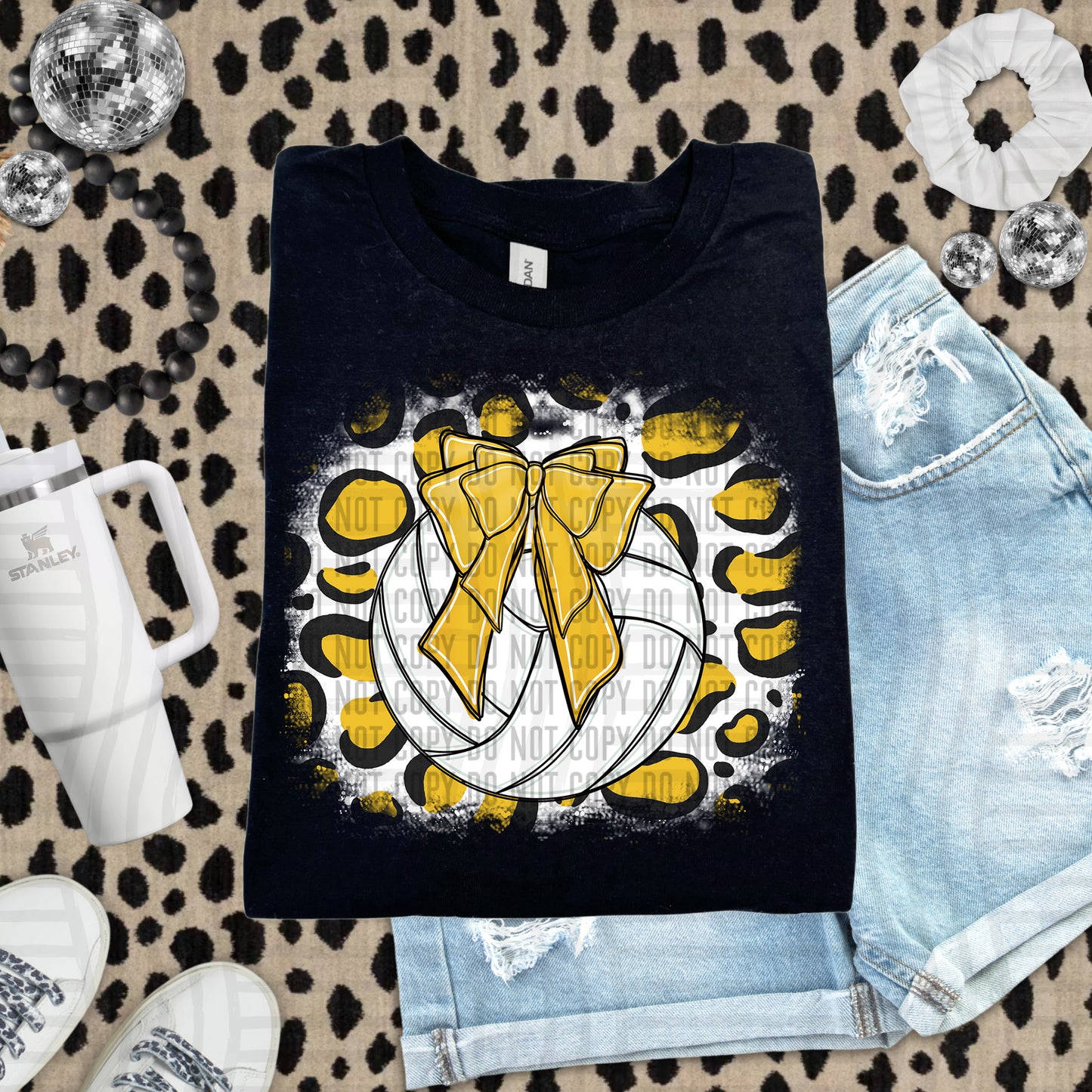 VOLLEYBALL LEOPARD BACKGROUND TEE
