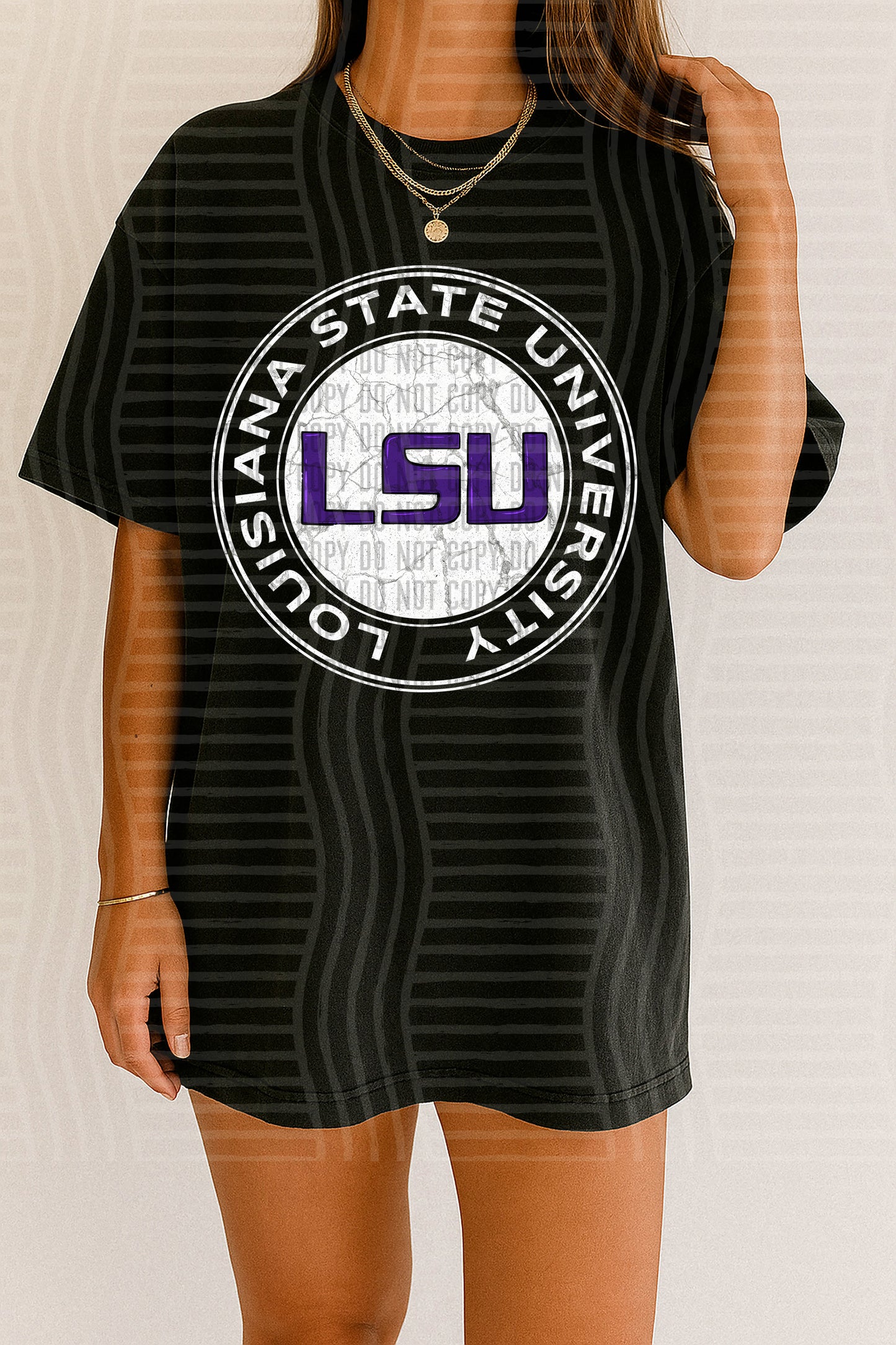 COLLEGE ROUND TEES