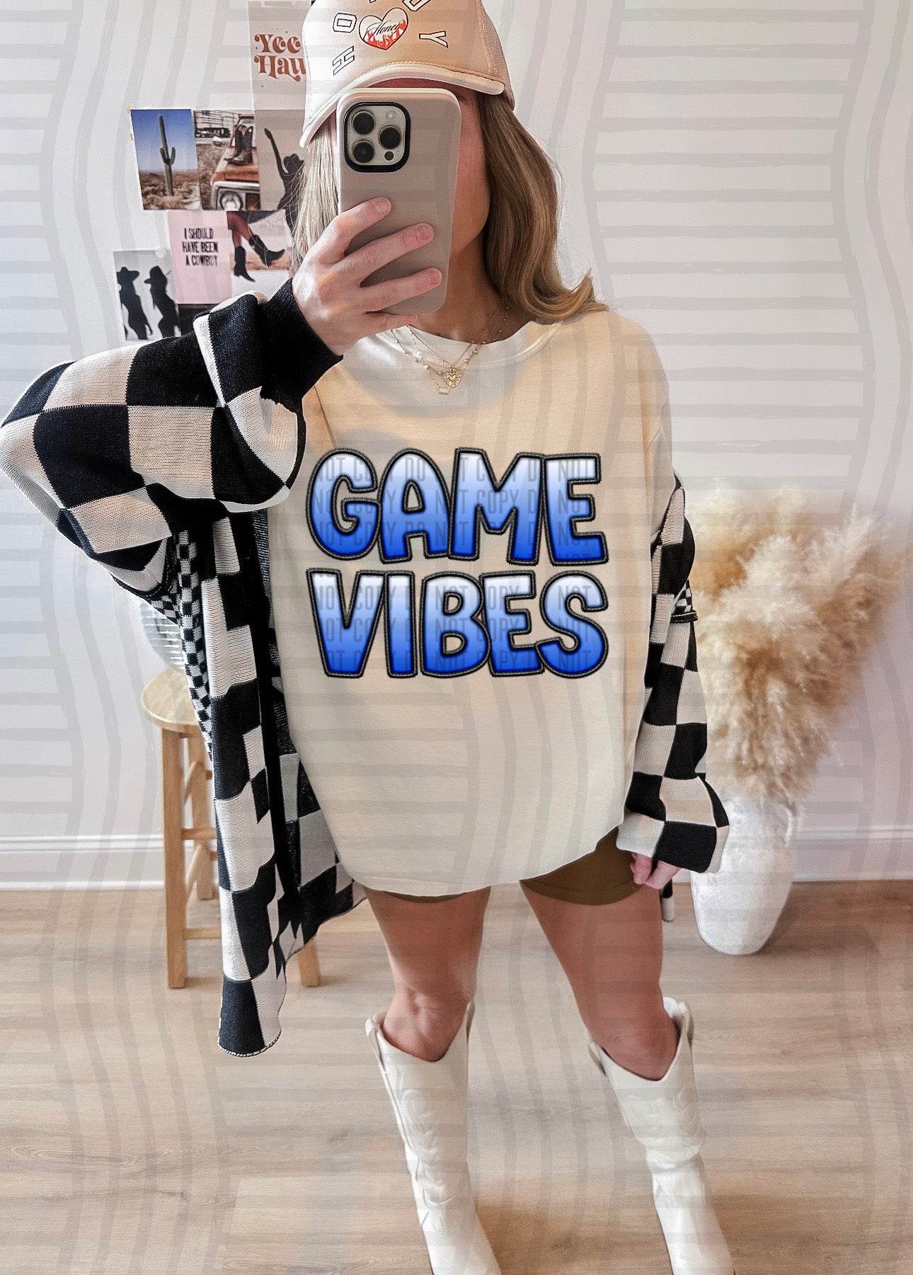 GAME VIBES TEE