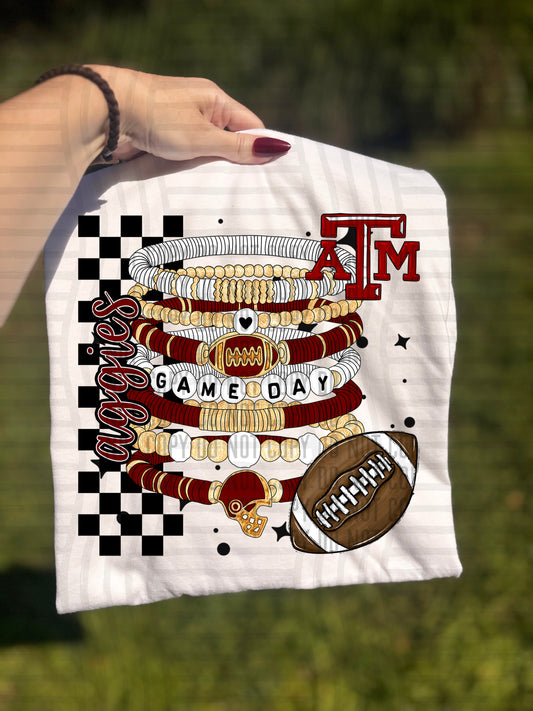 COLLEGE BRACELETS TEE