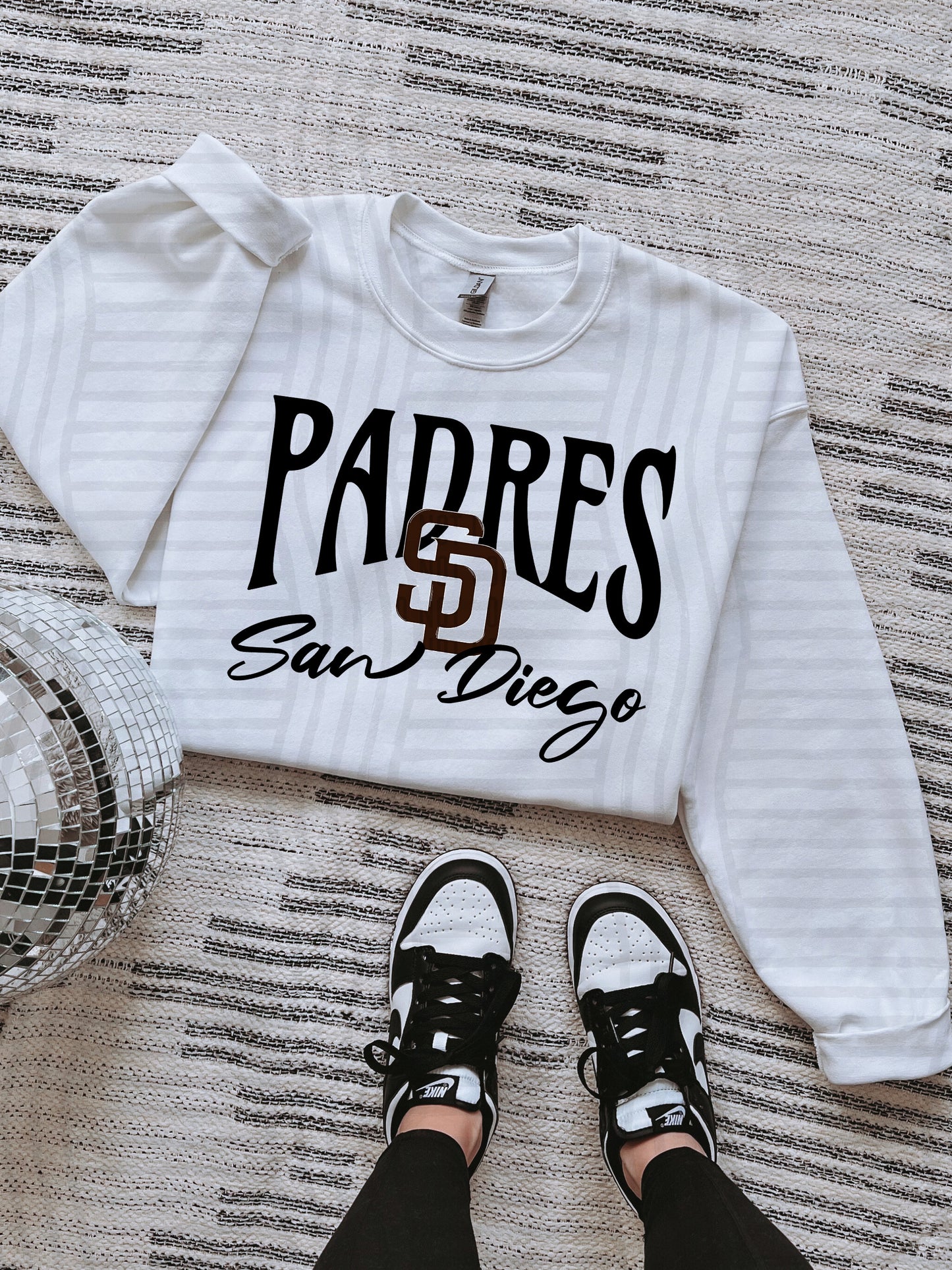 MLB BLACK TEE