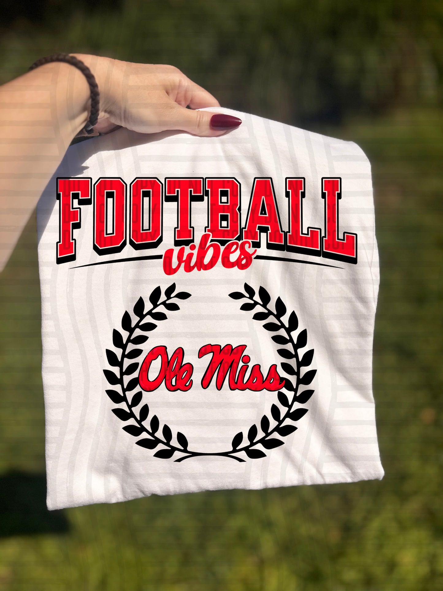 FOOTBALL VIBES TEE