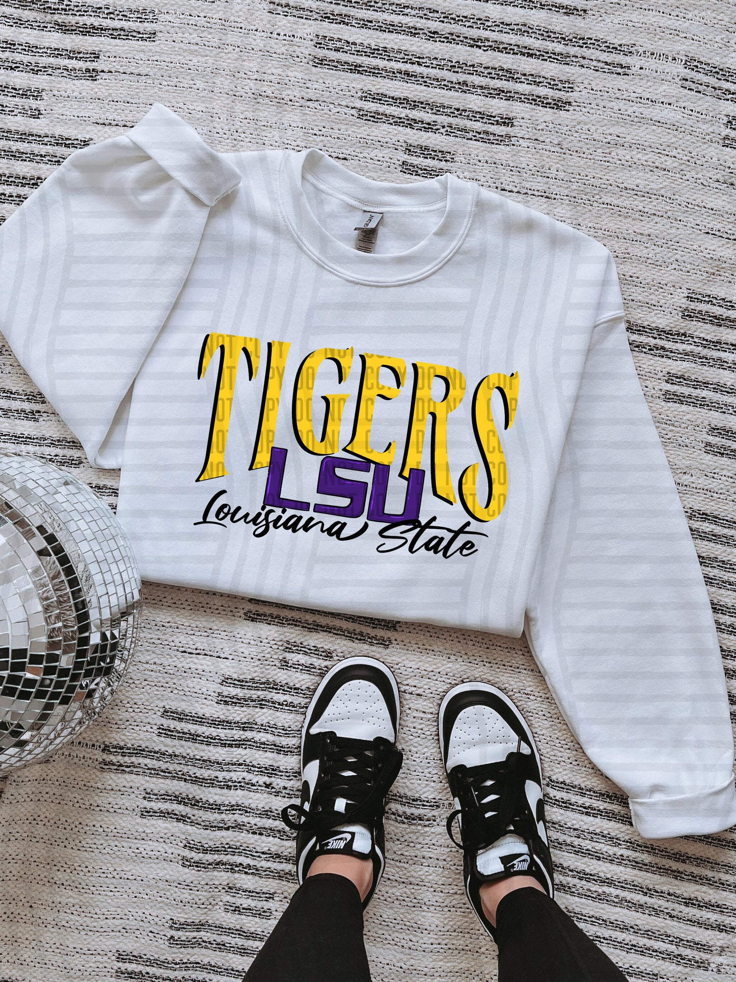 COLLEGE COLOR TEES