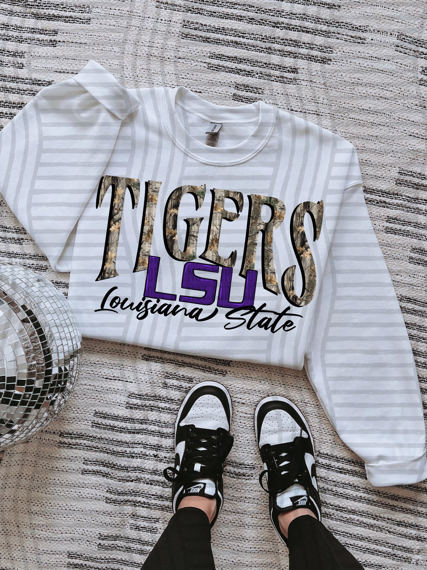 COLLEGE CAMO TEES