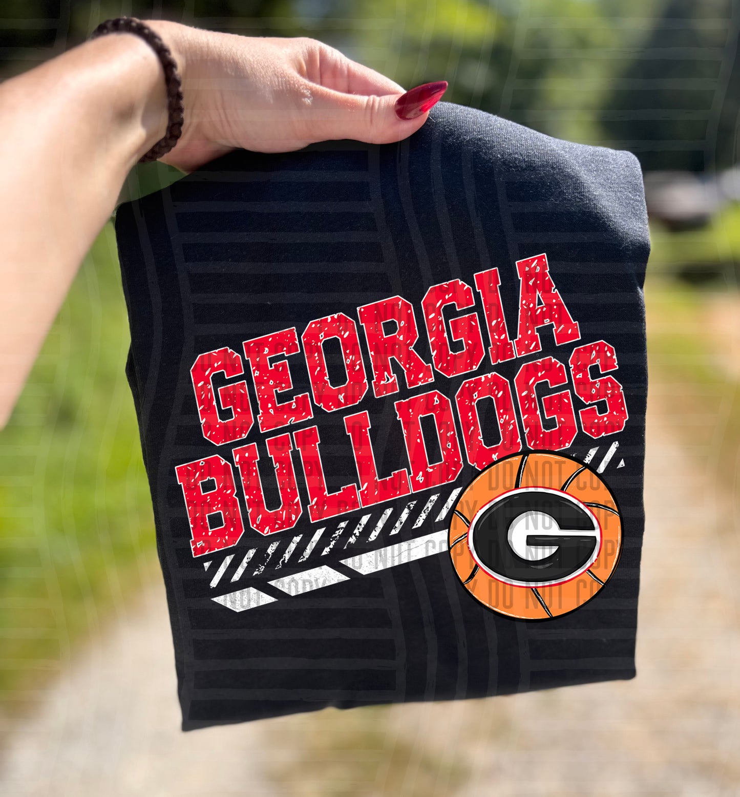 COLLEGE BASKETBALL TEE