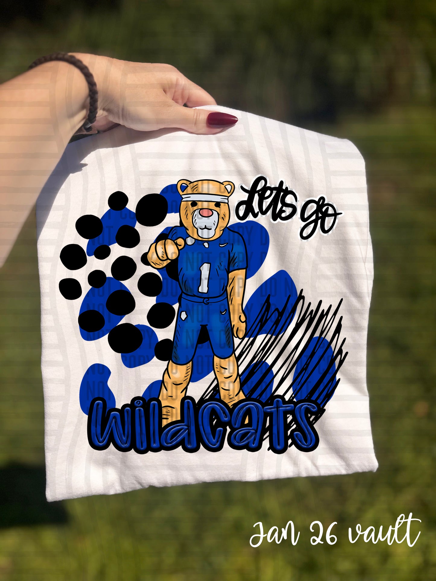 DOODLE LOGO COLLEGE TEE
