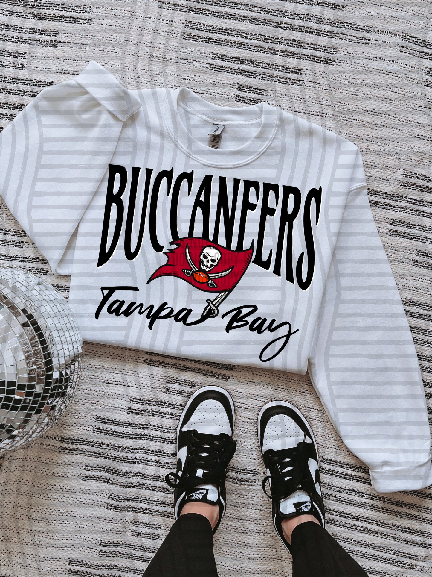 NFL BLACK TEES