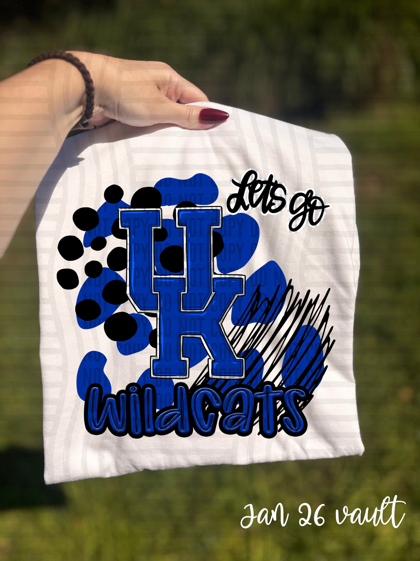 DOODLE MASCOT COLLEGE TEE