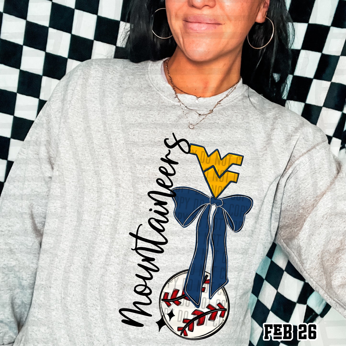 BASEBALL COLLEGE BOWS TEE