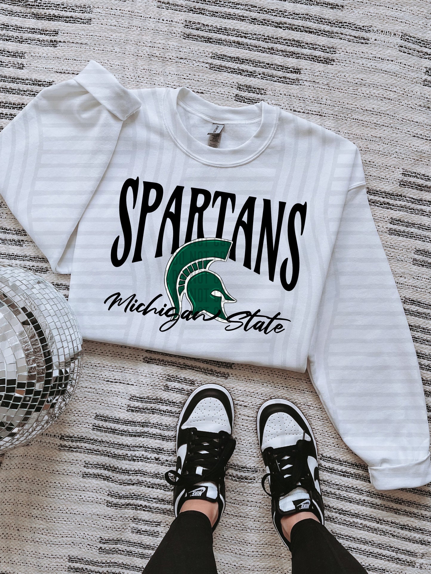 COLLEGE BLACK TEES