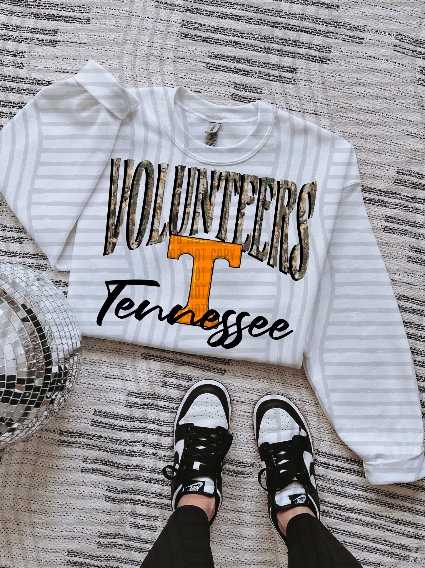 COLLEGE CAMO TEES