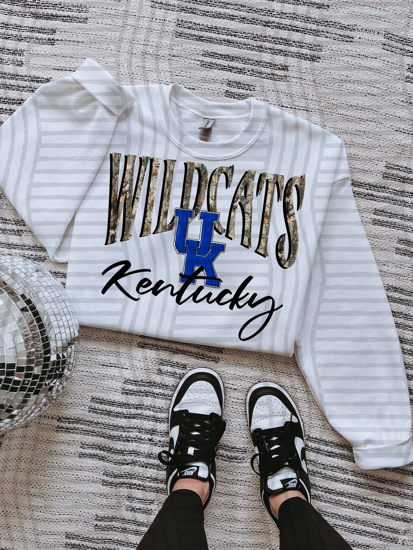 COLLEGE CAMO TEES