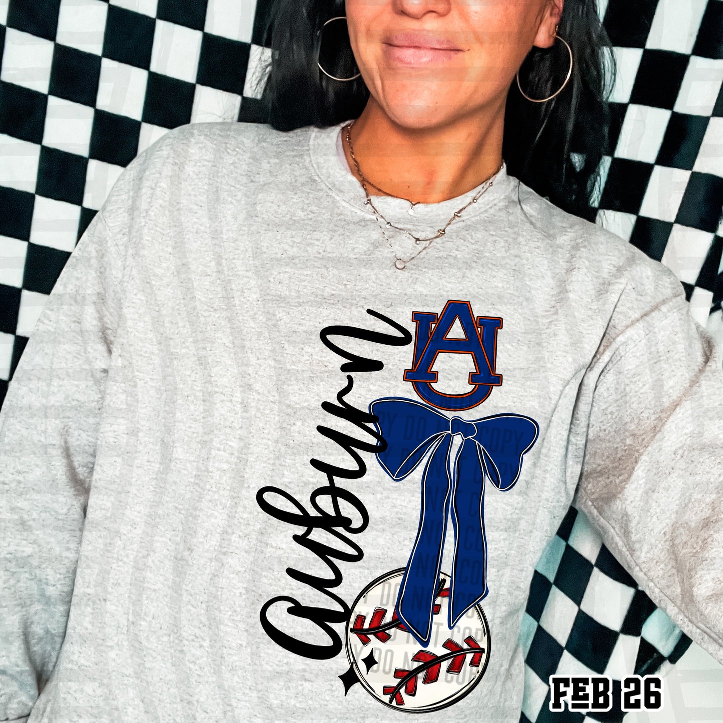 BASEBALL COLLEGE BOWS TEE