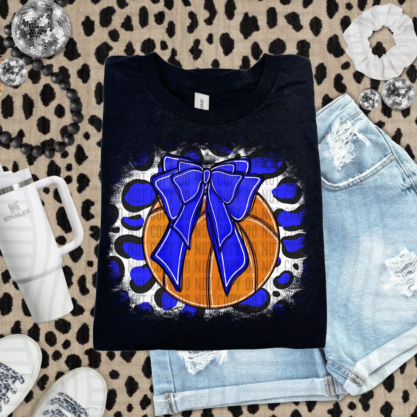 BASKETBALL LEOPARD BACKGROUND TEE