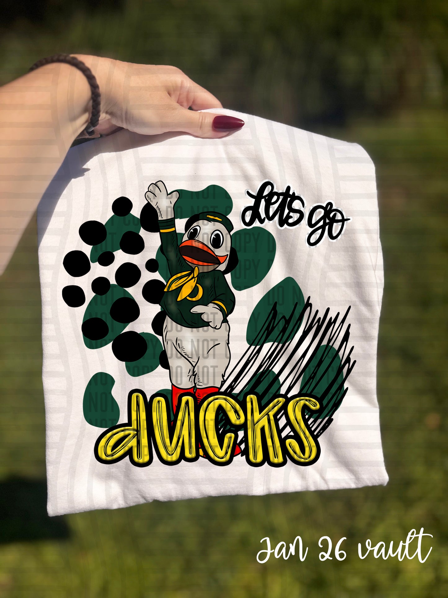 DOODLE LOGO COLLEGE TEE