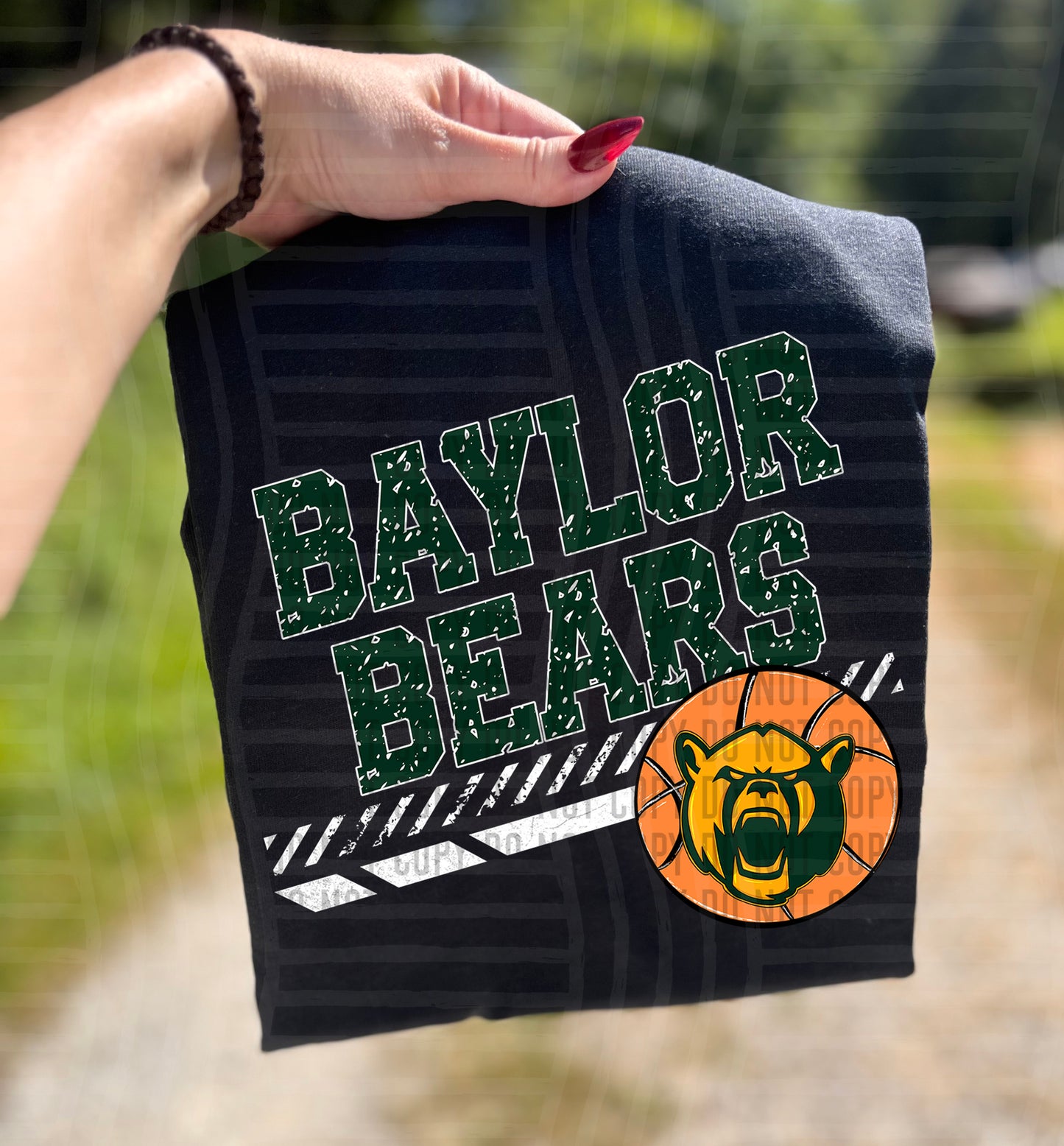 COLLEGE BASKETBALL TEE