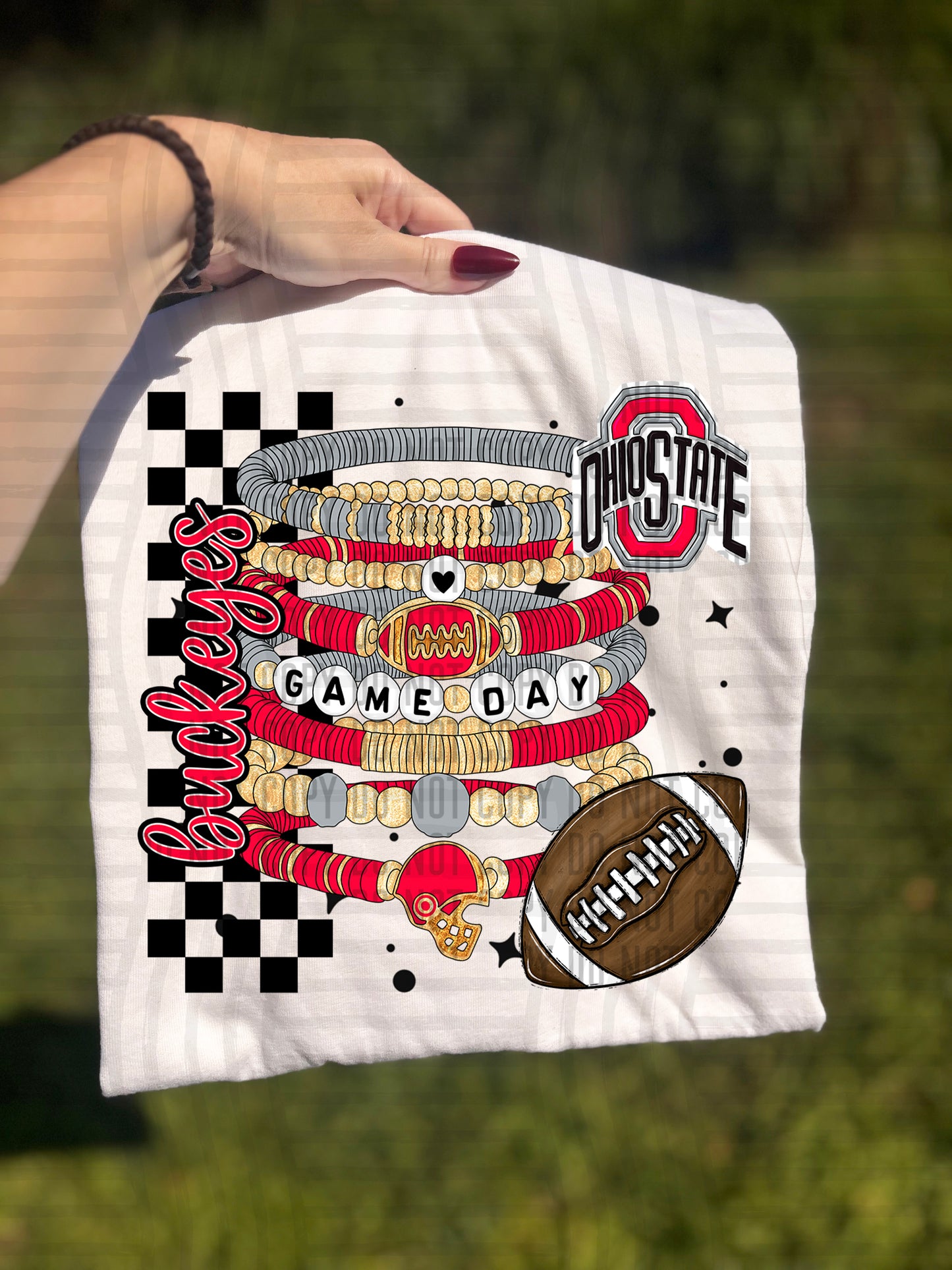 COLLEGE BRACELETS TEE