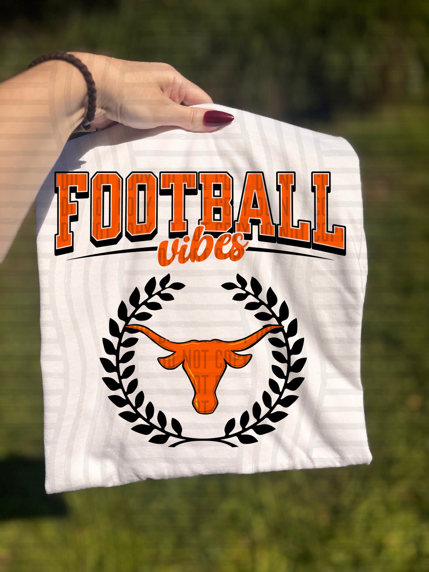 FOOTBALL VIBES TEE