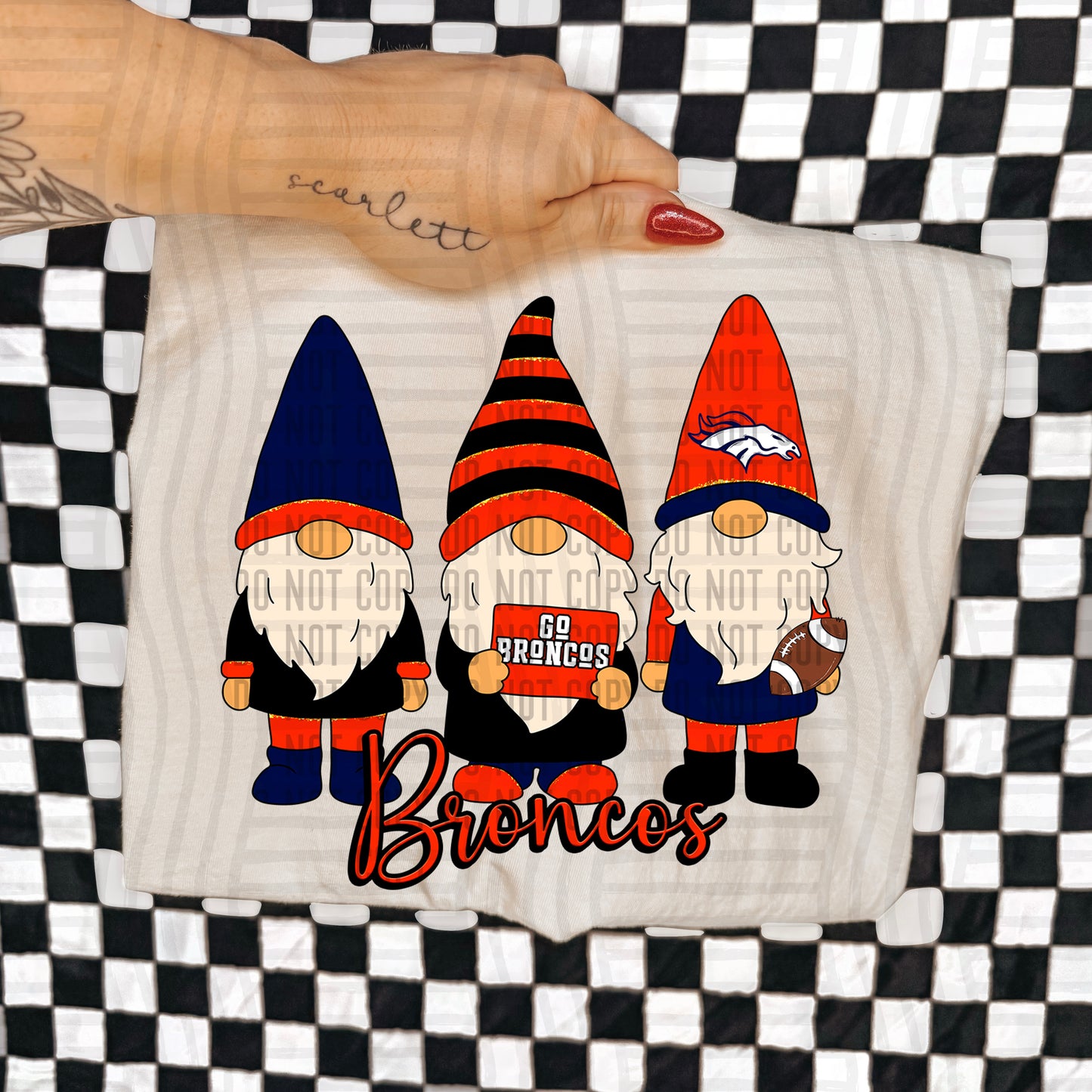 GNOMES NFL TEE