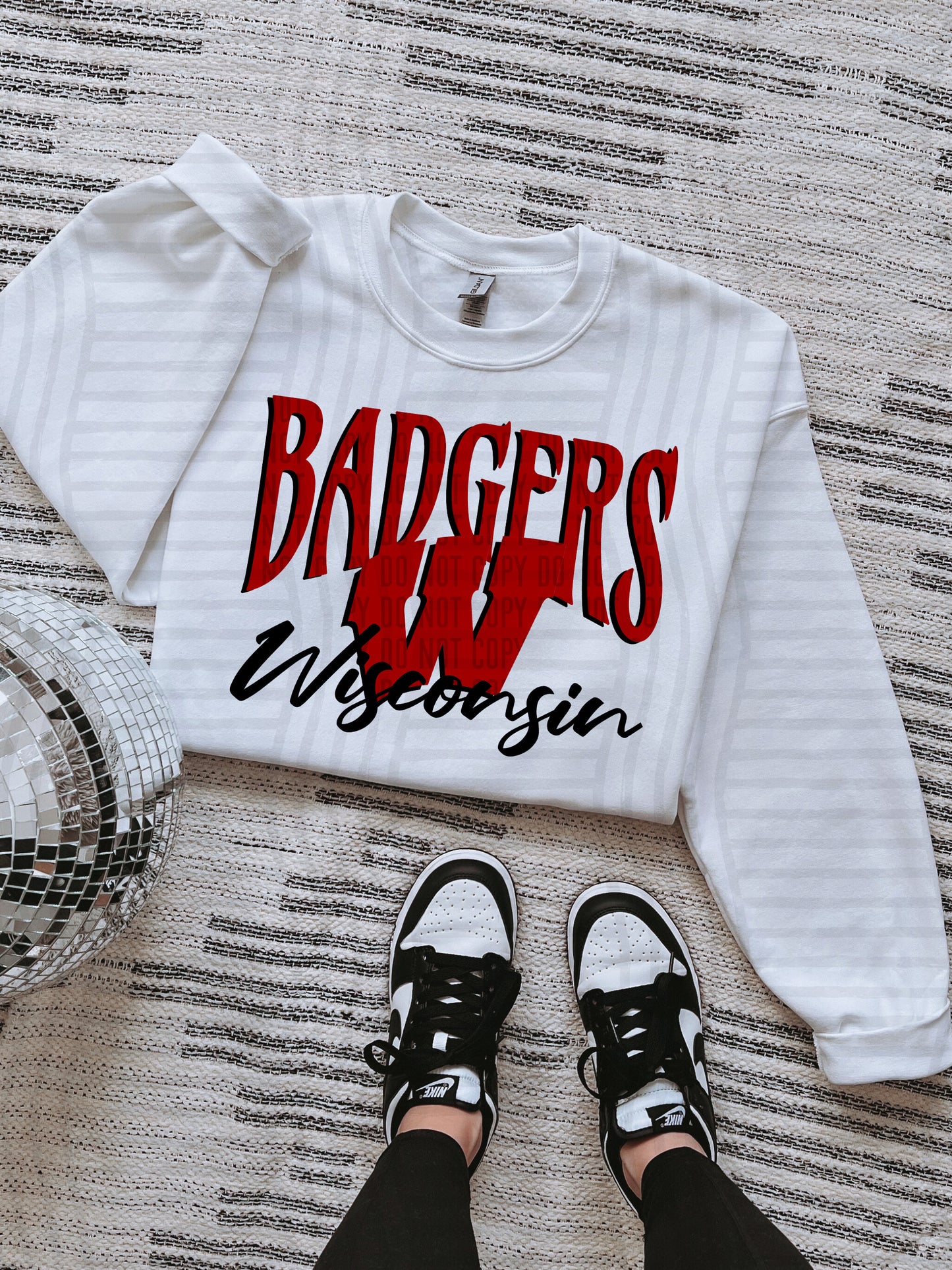 COLLEGE COLOR TEES