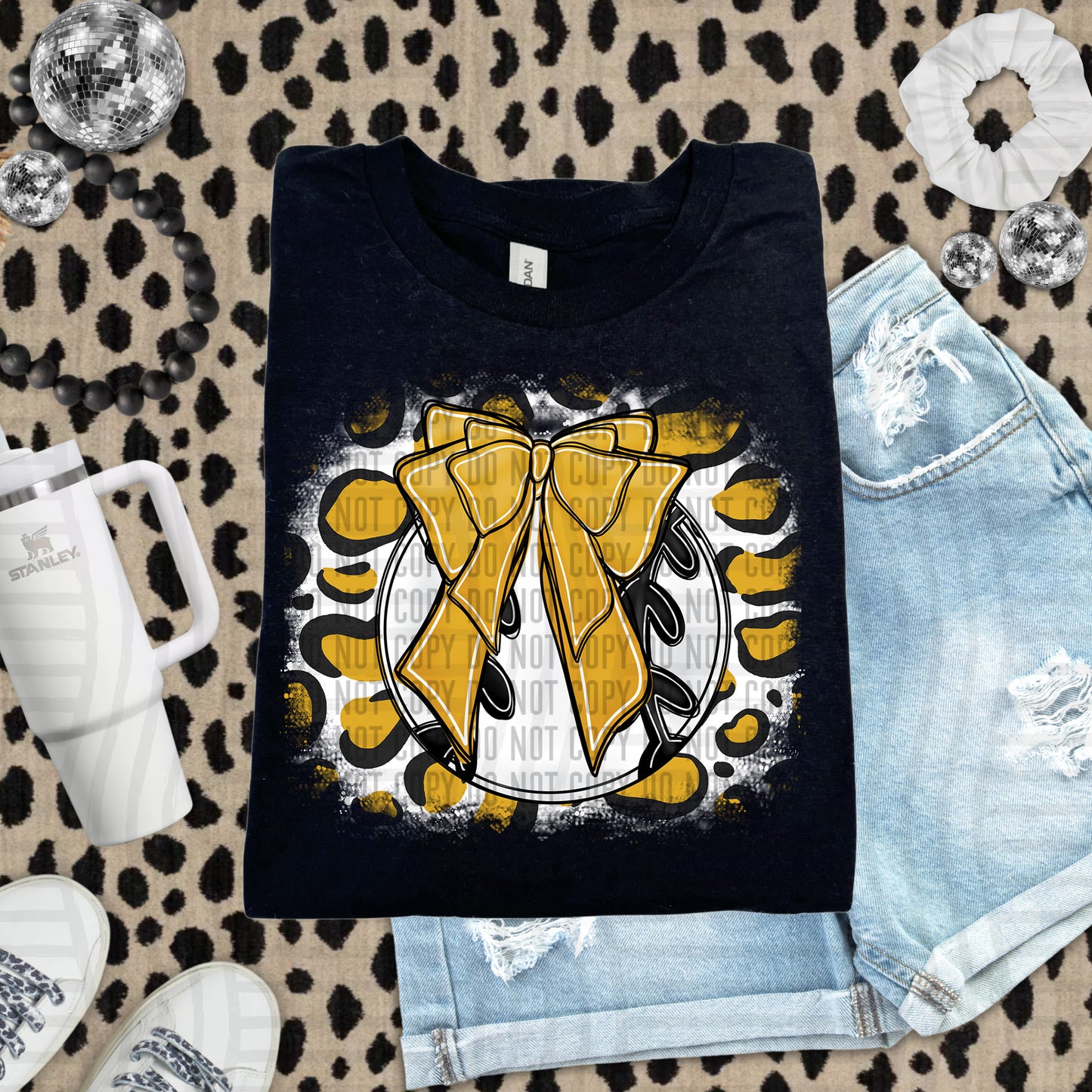 BASEBALL LEOPARD BACKGROUND TEE
