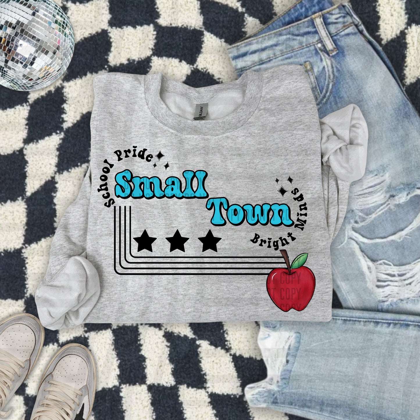 SMALL TOWN BRIGHT MINDS W APPLE TEE -21 COLORS