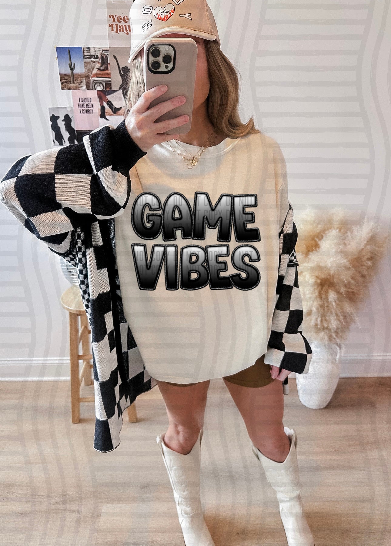 GAME VIBES TEE
