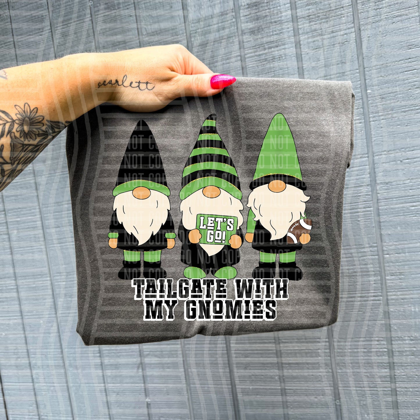 GNOMES - TAILGATE TEE