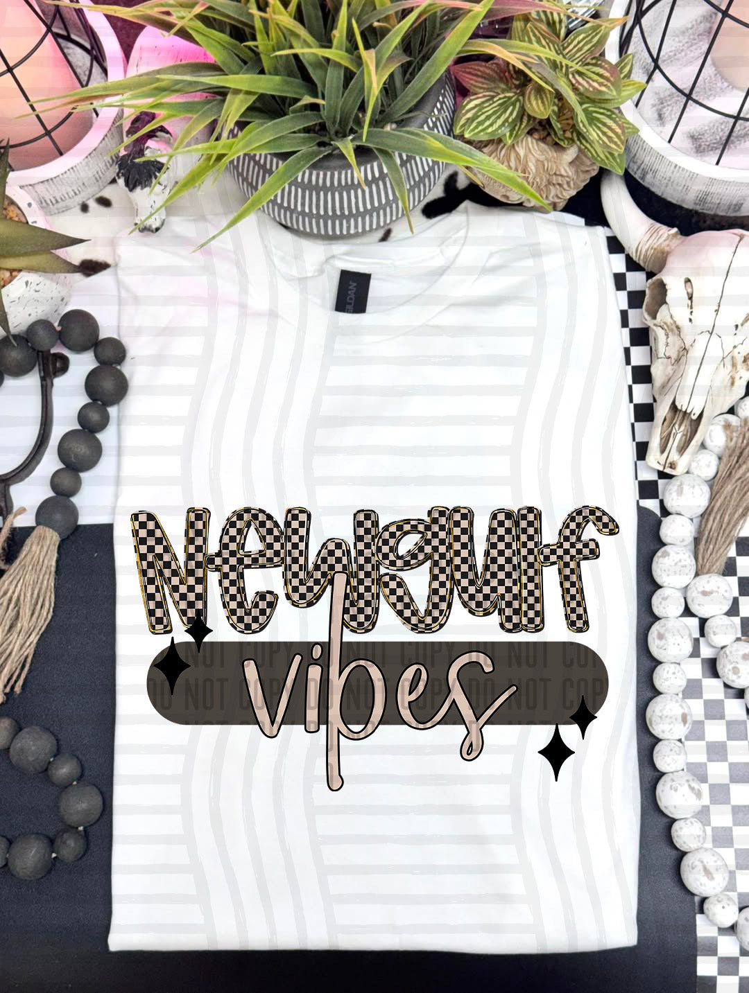 VIBES CHECKERED MASCOTS TEE