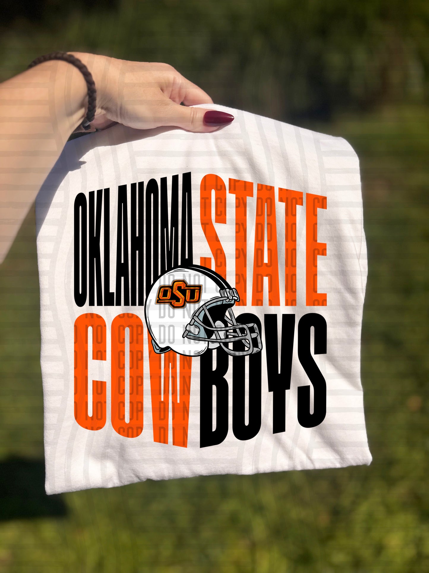 COLLEGE WORD ART TEE