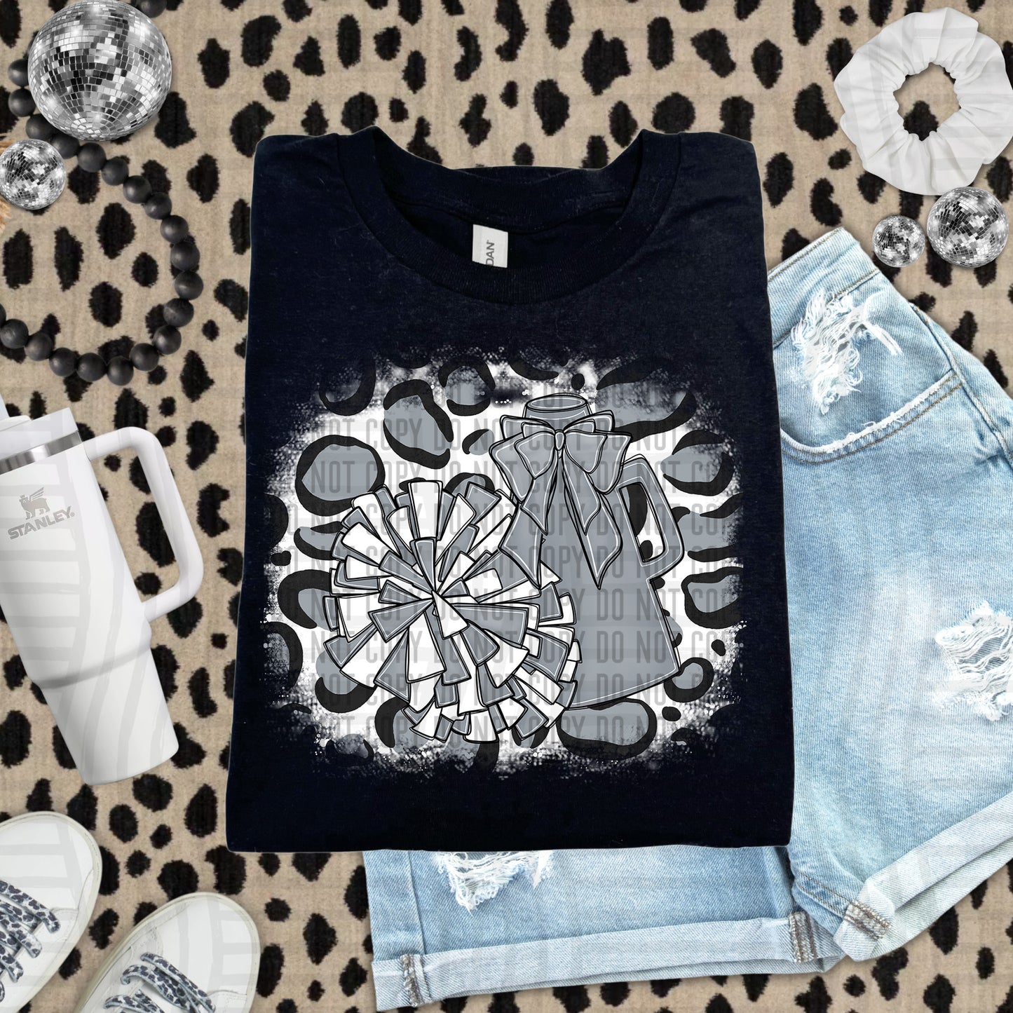 CHEER LEOPARD BACKGROUND TEE