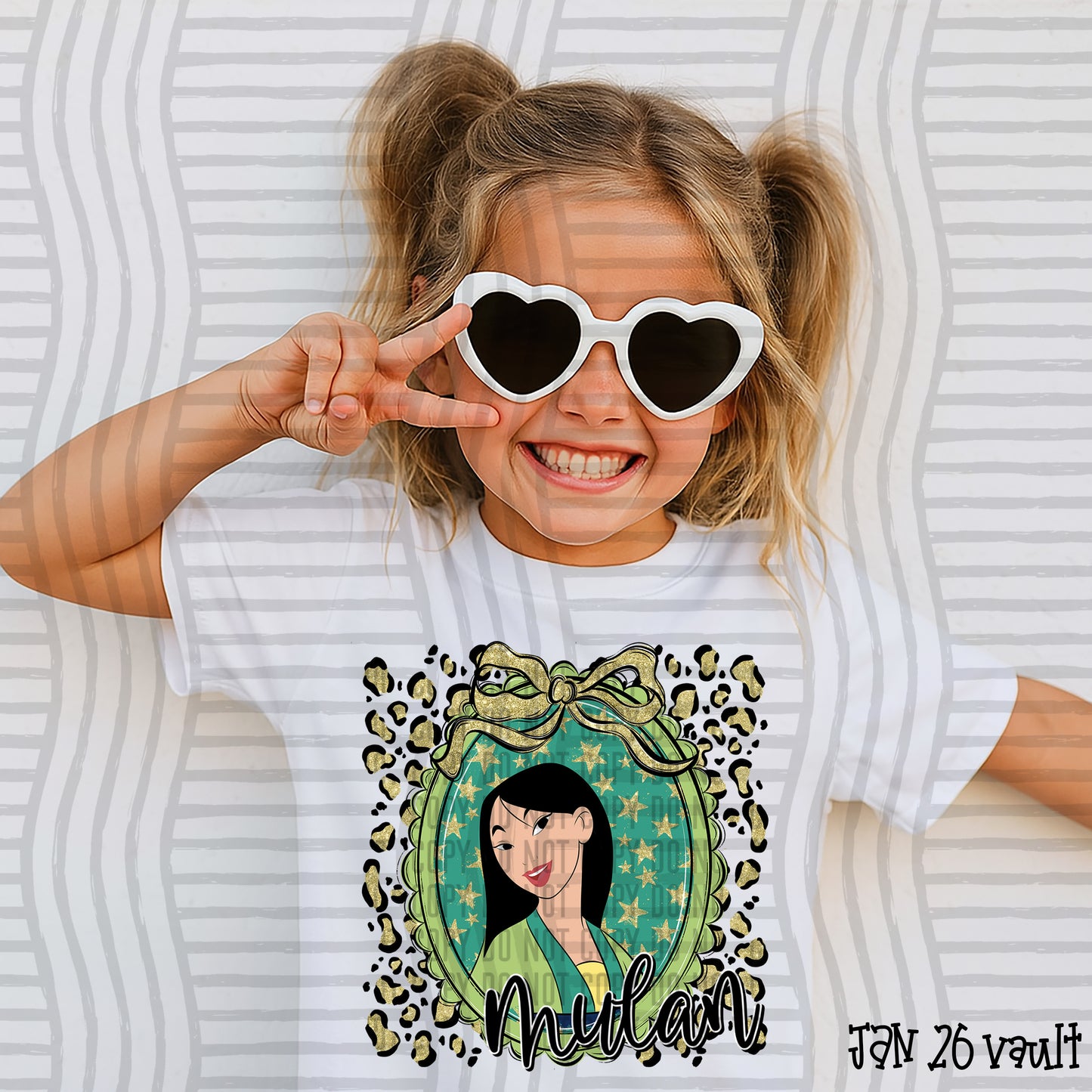 PRINCESS FRAMES TEE