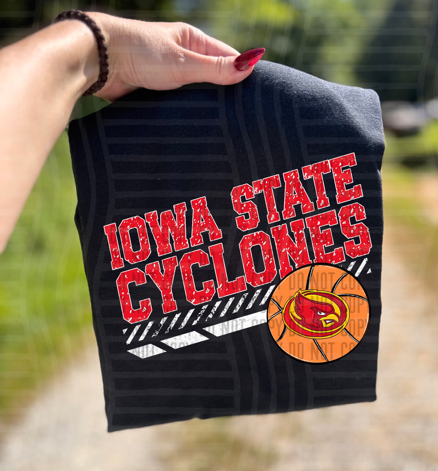 COLLEGE BASKETBALL TEE